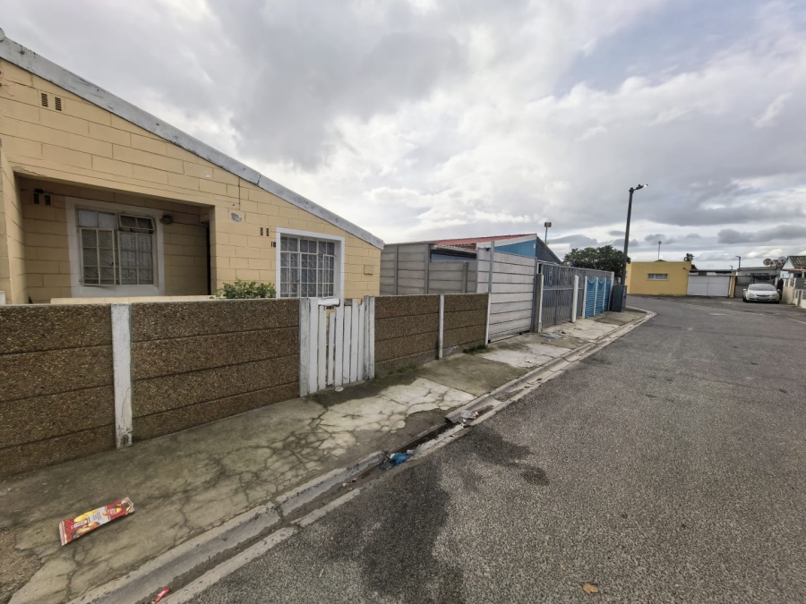 3 Bedroom Property for Sale in Seawinds Western Cape